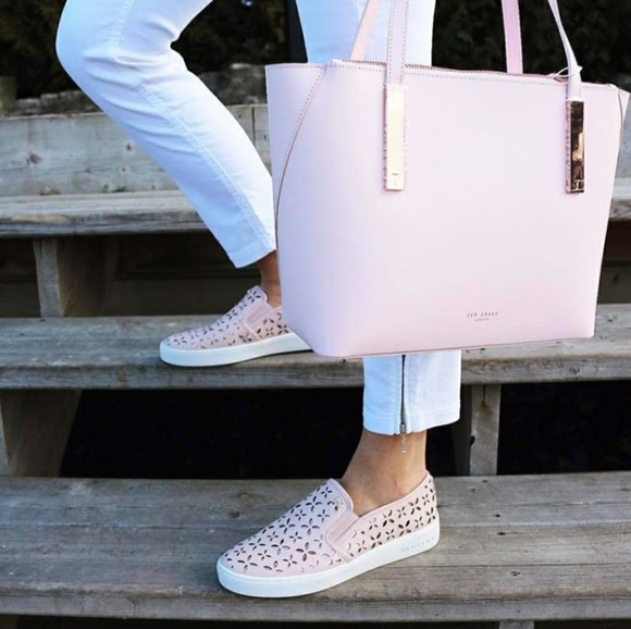 michael kors keaton slip on white